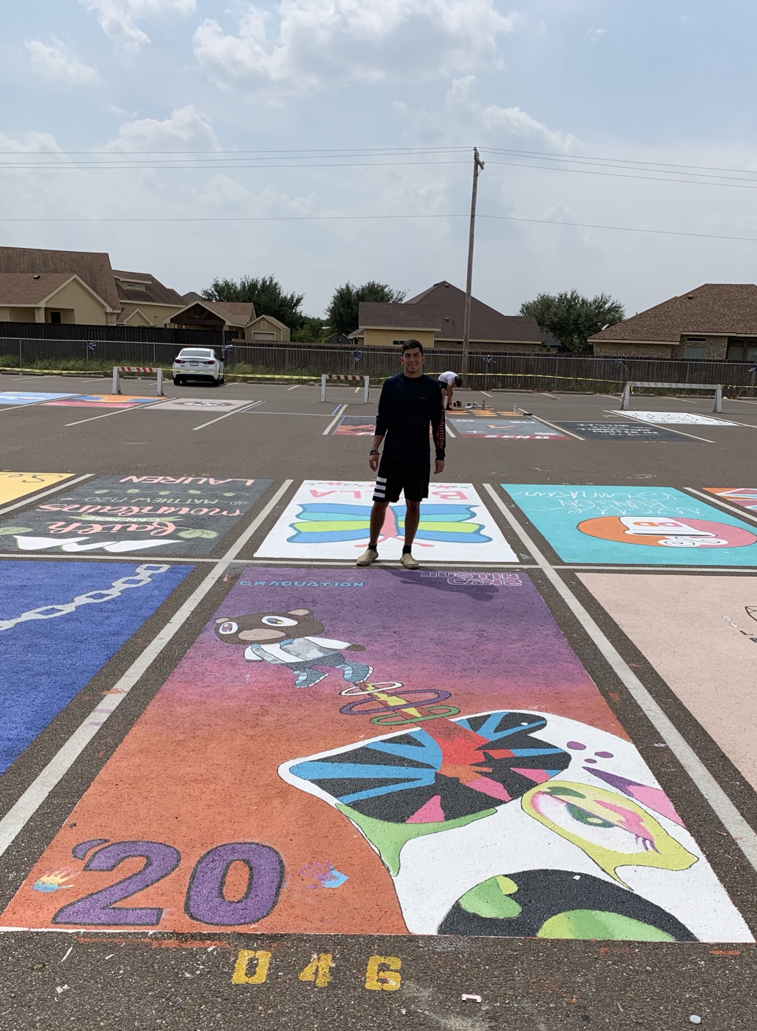 23 Cute Painted Senior Parking Spot Ideas To Recreate