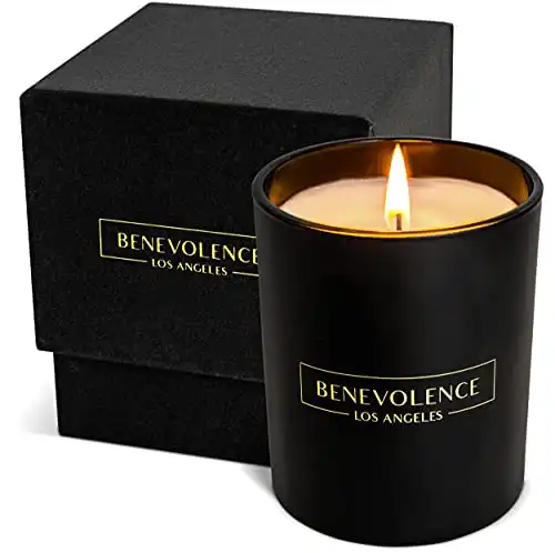 Rose & Sandalwood Scented Candle